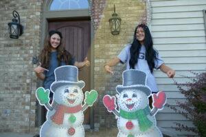 Frosty Twins Plug & Play